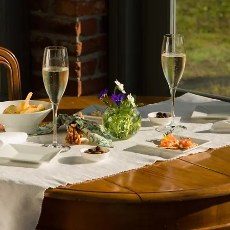 Cascina Canée Bed and breakfast Angera